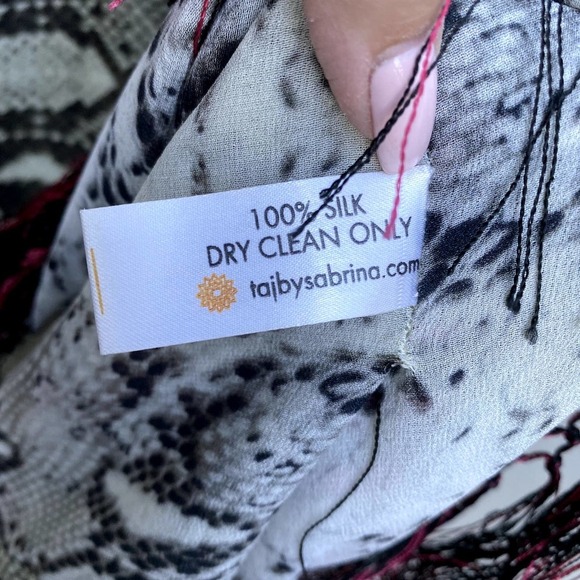 Taj by Sabrina Crippa 100% Silk Embroidered Tassels Fringe Cover Up Tunic Sz XS - Picture 7 of 8